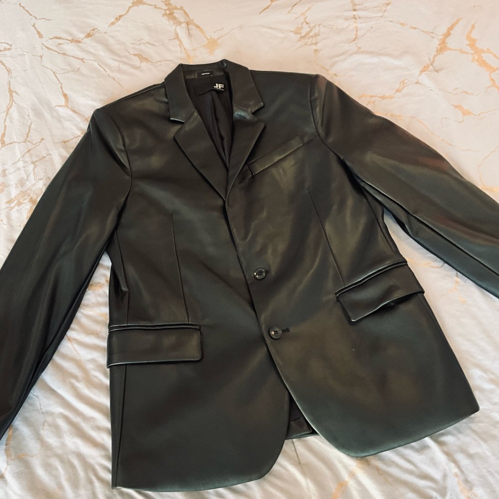 Leather Structured Blazer NWT - image 9